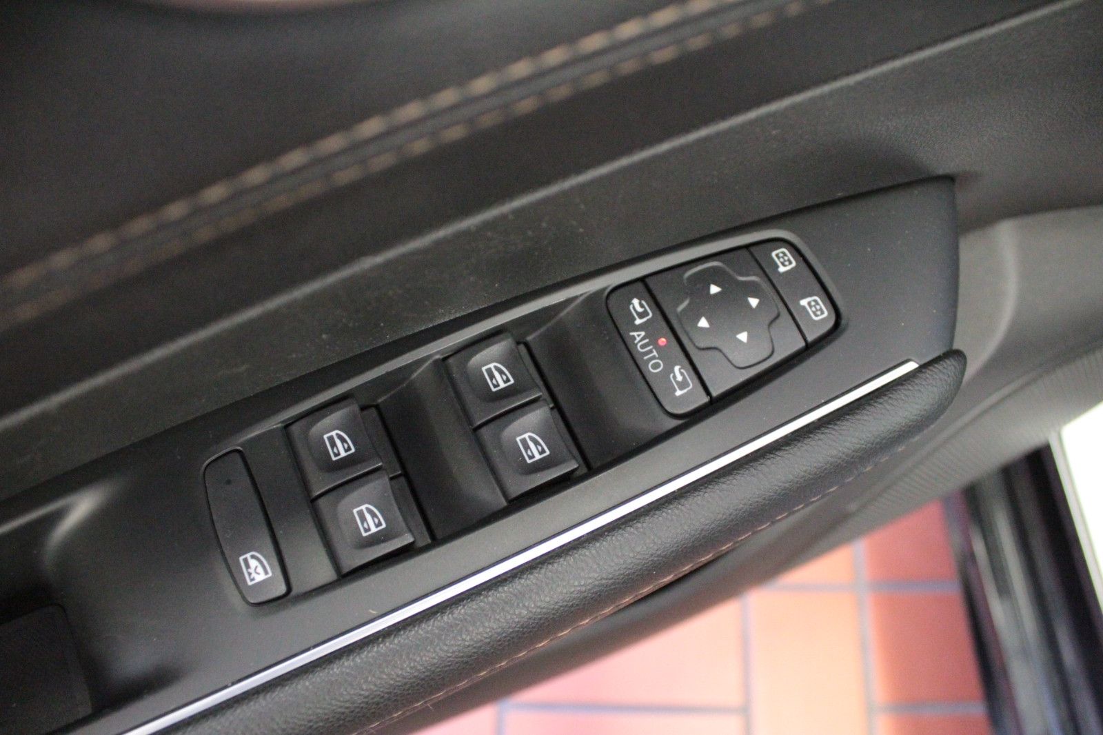 Fahrzeugabbildung Renault Talisman ENERGY TCe 200 EDC Intens Grandtour