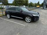 Audi Q7 Quattro 3.0 Sline Head up Tüv Serv... - Audi Q7: Sline