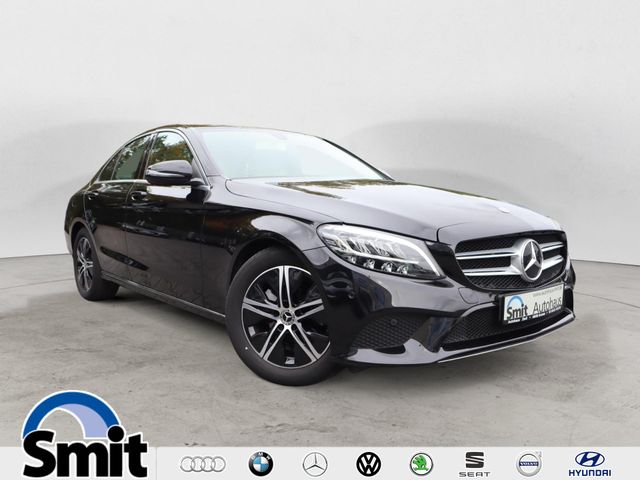 Mercedes-Benz C180 d Lim. Avantgarde 9G/ LED/ Kamera/ Leder