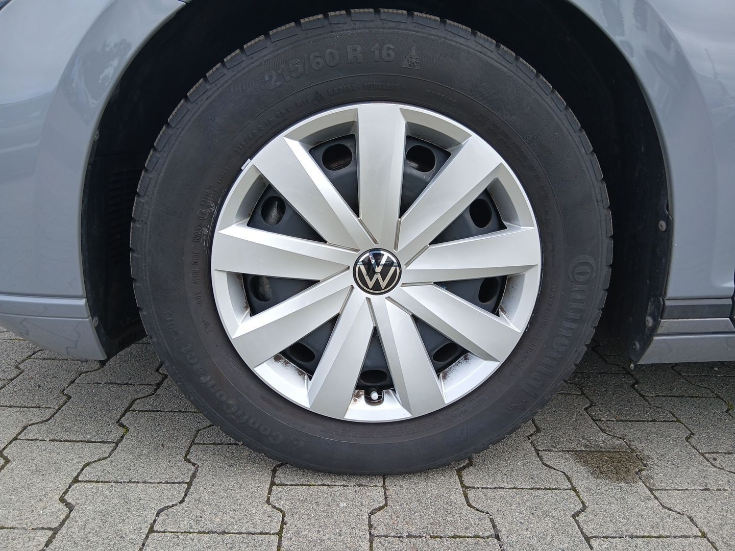 Volkswagen Passat Variant - Bild 6