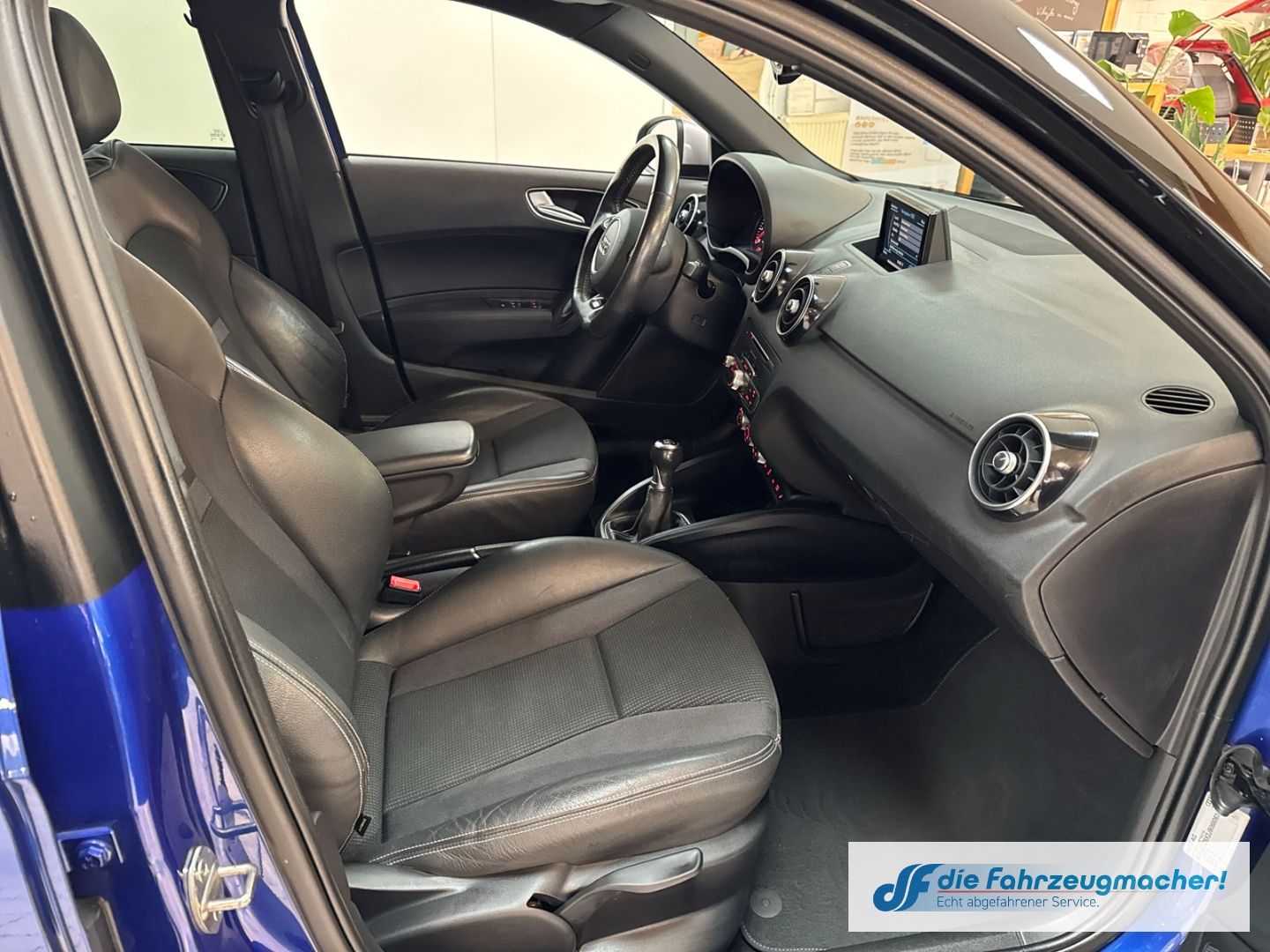 Fahrzeugabbildung Audi A1 Sportback Navi Soundsystem Bi-Xenon Klimaauto
