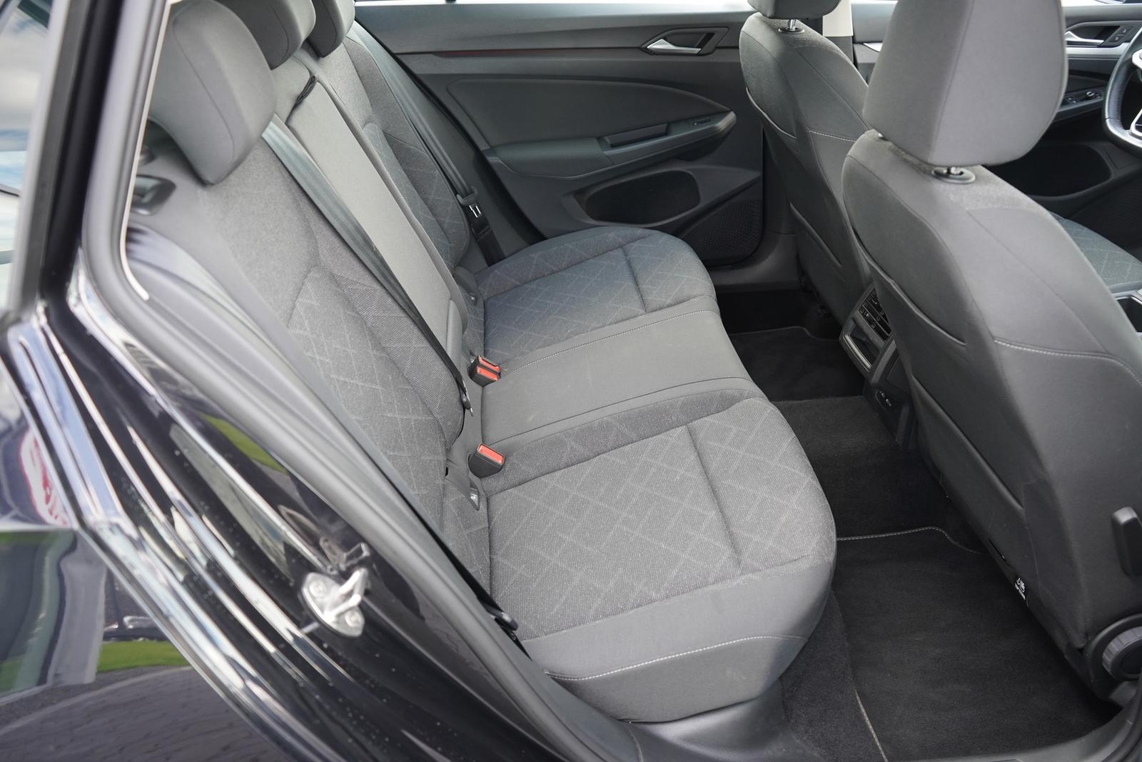Volkswagen Golf VIII Variant 2.0 TDI Life LED ACC Spurhalte, миниатюра 28