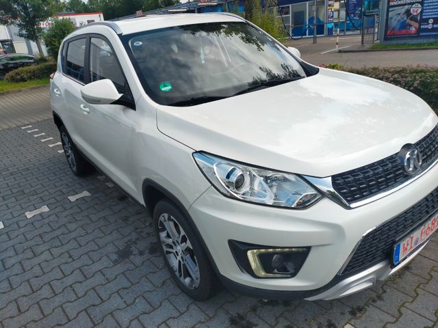 BAIC Senova X35, 1.Hand, EURO6C