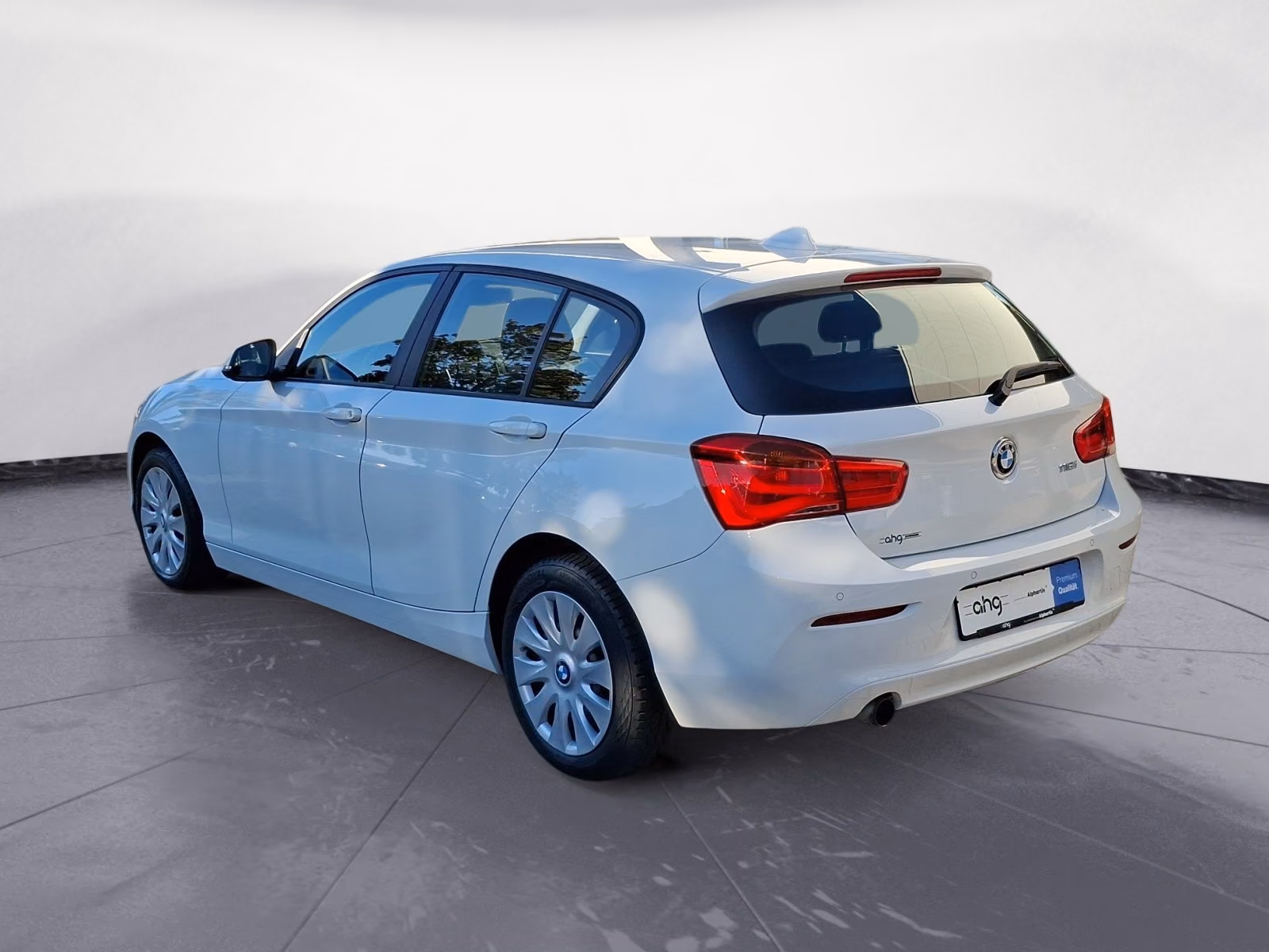 BMW 118i Limousine Advantage Bluetooth PDC Klima