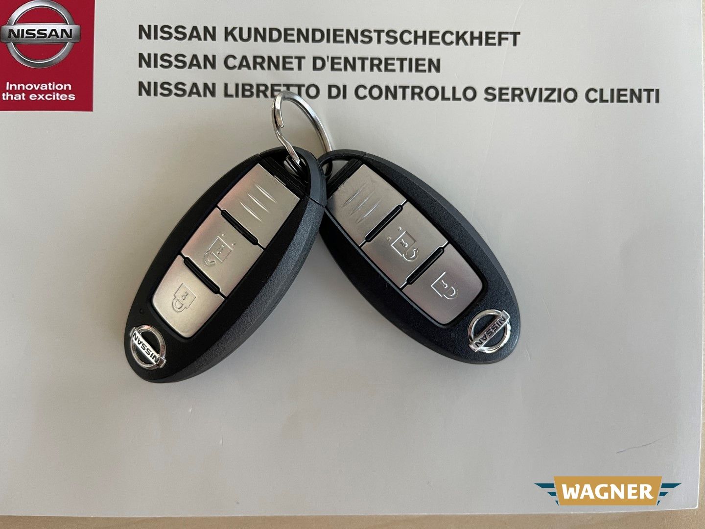 Fahrzeugabbildung Nissan Qashqai N-Connecta 1.3 DIG 360° Kamera