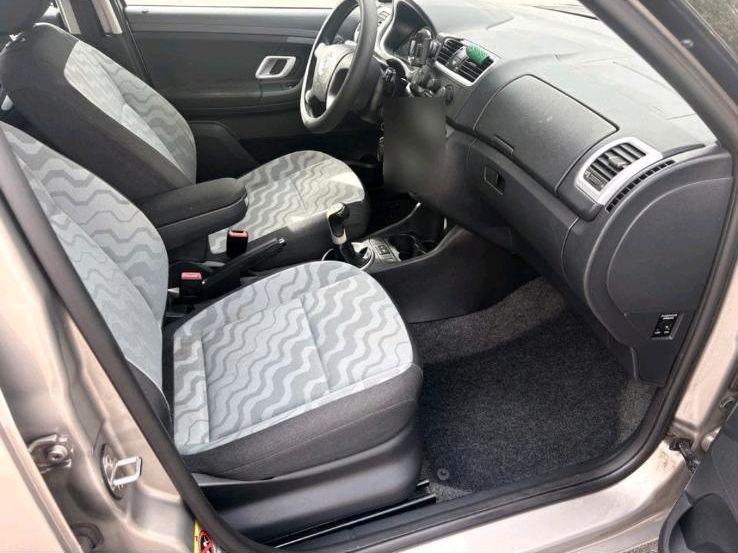 Skoda Fabia 2008 — photo 10