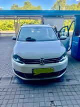 Volkswagen 07545 Gera   /Volkswagen Touran  2.0 140 Ps - Volkswagen Touran mit Diesel-Antrieb: Ps 140