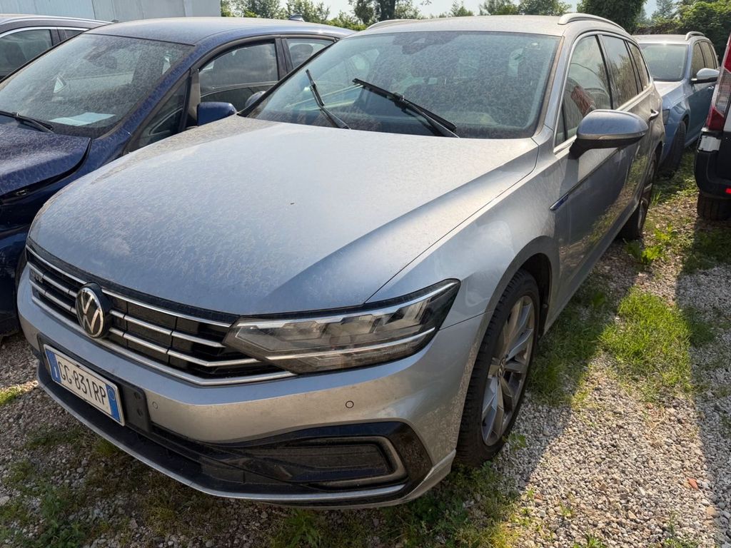 Image of Volkswagen Passat