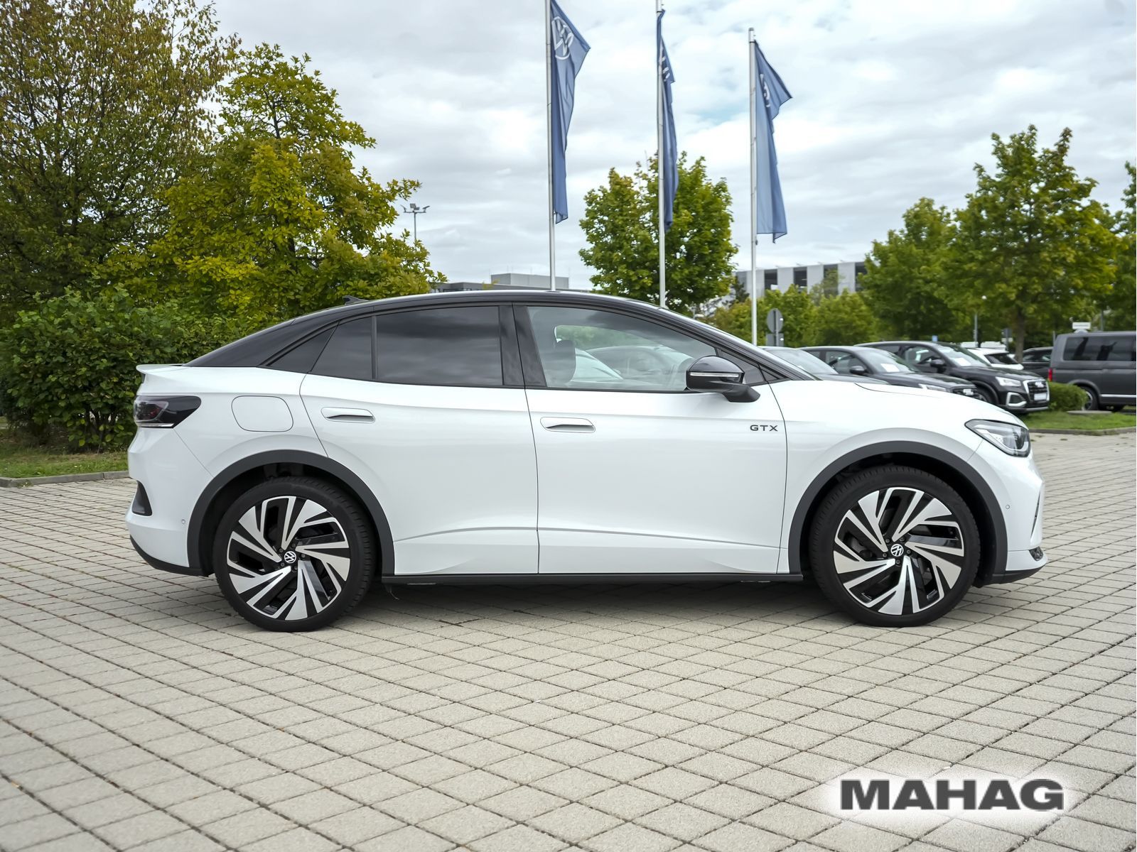 Volkswagen ID.5 GTX 210 kW 4 Mot AHK IQ.Light Navi ParkAssi foto 5