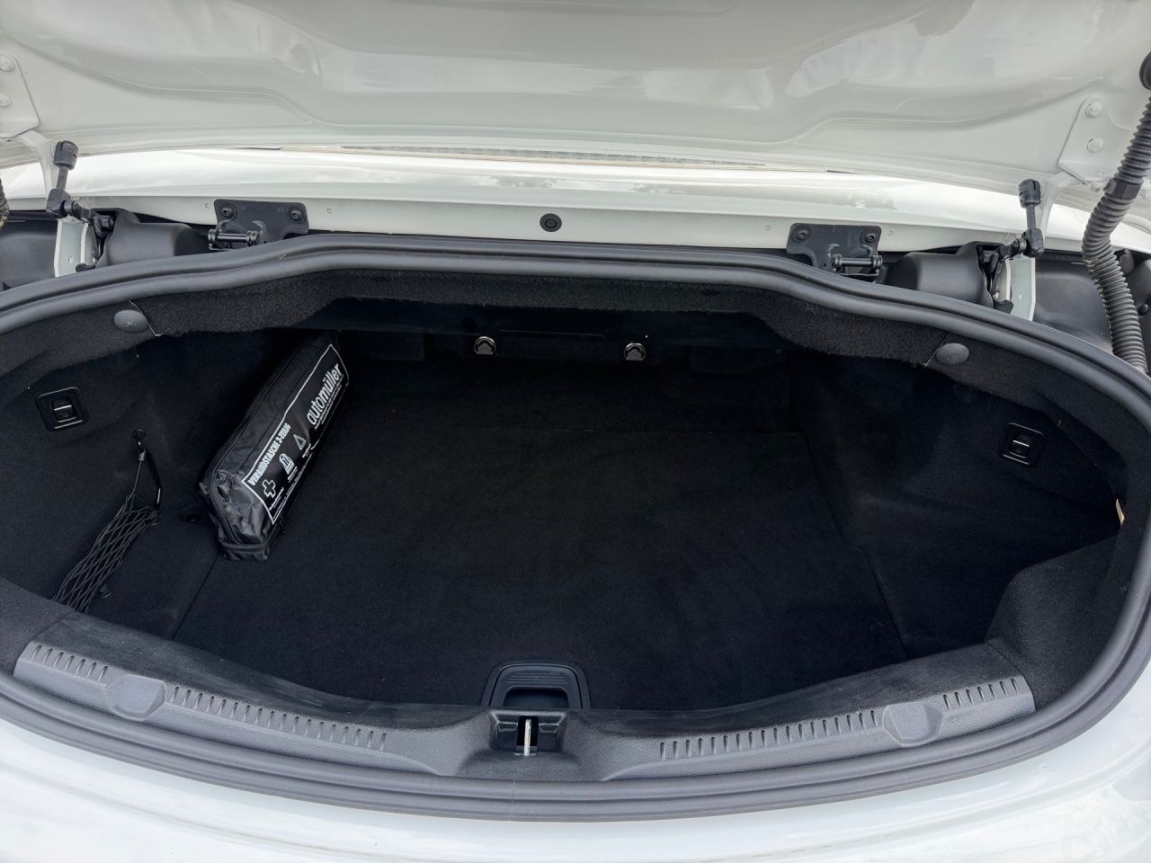 Fahrzeugabbildung Mercedes-Benz E 220 d Cabriolet AVANTGARDE+BURM+MEMORY+MULTIB+