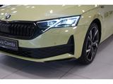 Skoda Octavia Combi 2.0 TSI Sportline 4x4 DSG Individu - Skoda: Grün