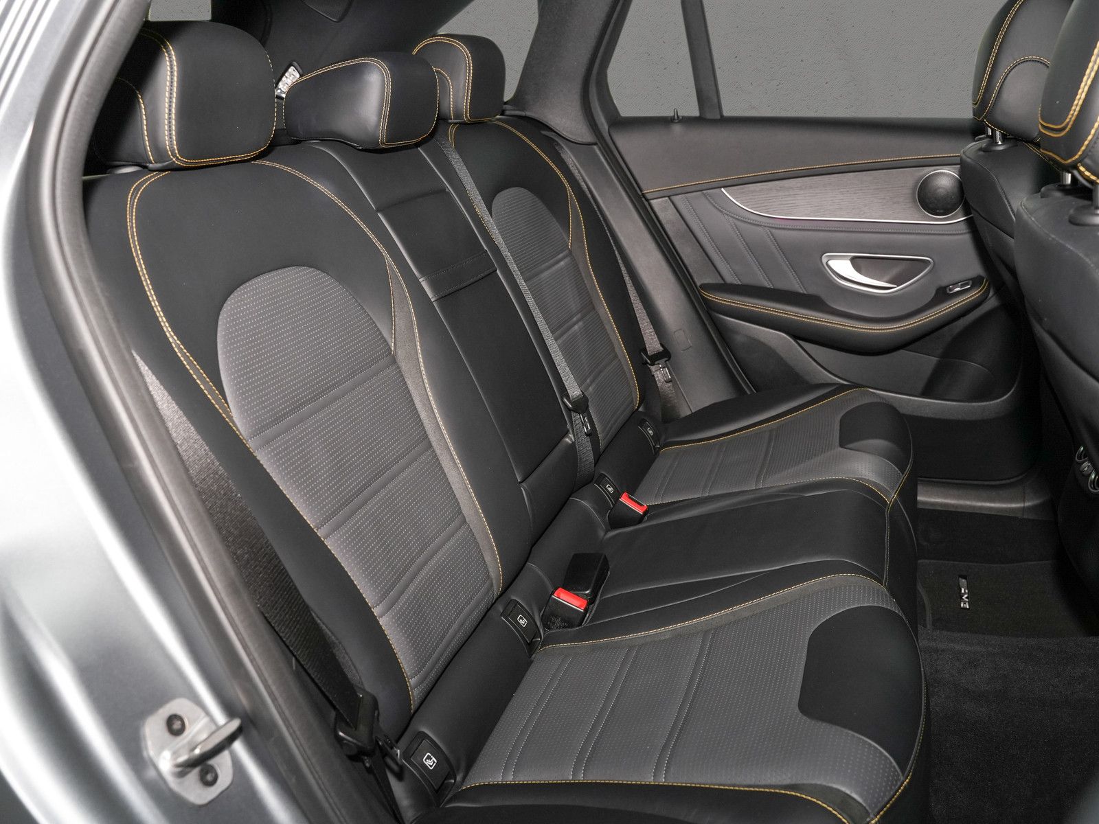 Fahrzeugabbildung Mercedes-Benz GLC 63 AMG S - Keramik|Magno|Perf.AGA|Aero|Pano