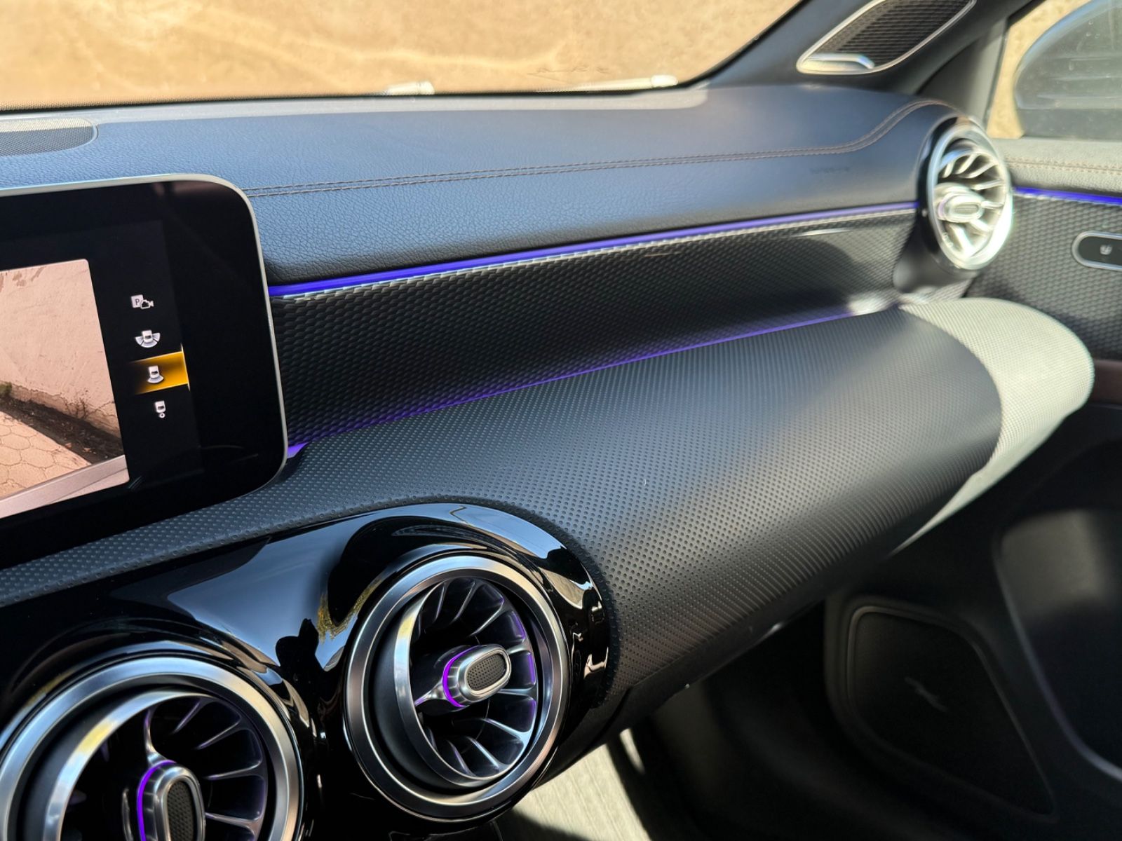 Mercedes-Benz A220 4Matic Kamera,Leder,Ambiente,Burmester LED imagem 3
