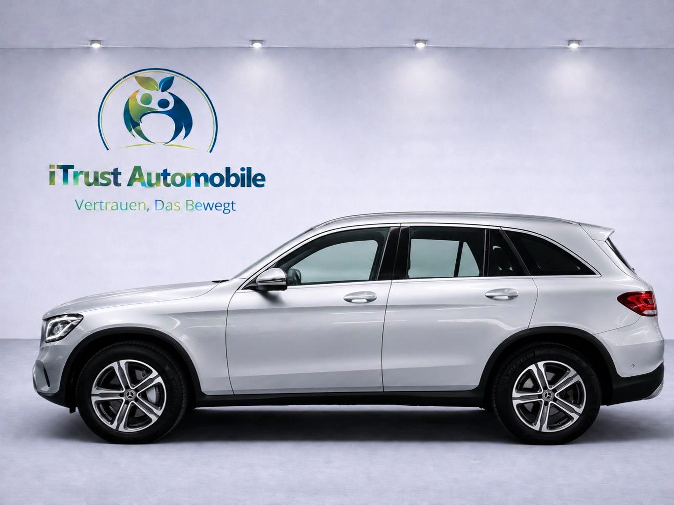 Mercedes-Benz GLC 300d 4Matic 1.HAND MULTIBEAM KAMERA