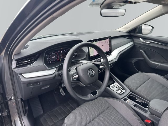 Octavia Combi 2.0 TDI DSG Selection LED+NAVI+RFK