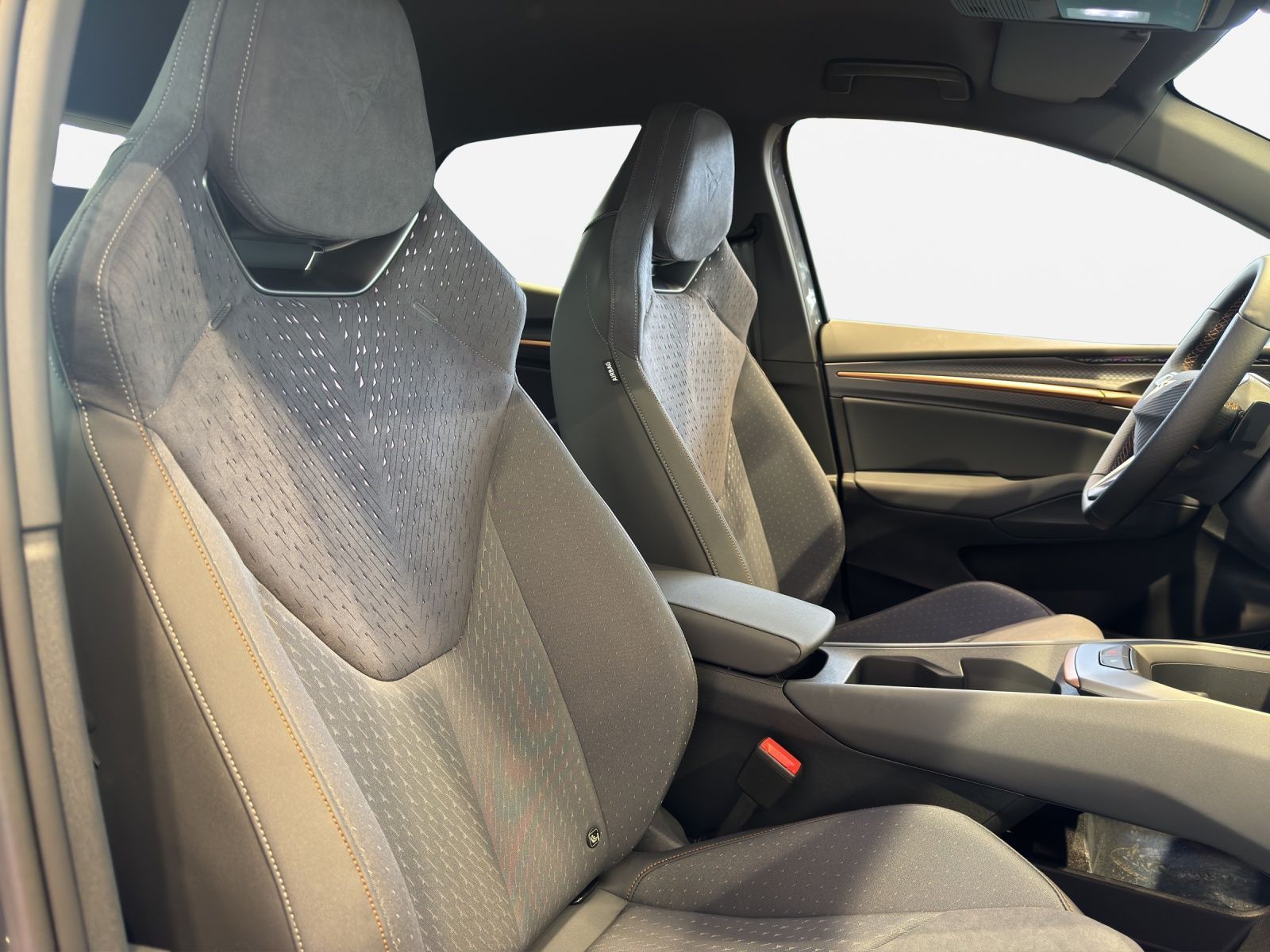 Cupra Raval Endurance Dynamic Plus Plasma 52 kWh *360° imagem 3