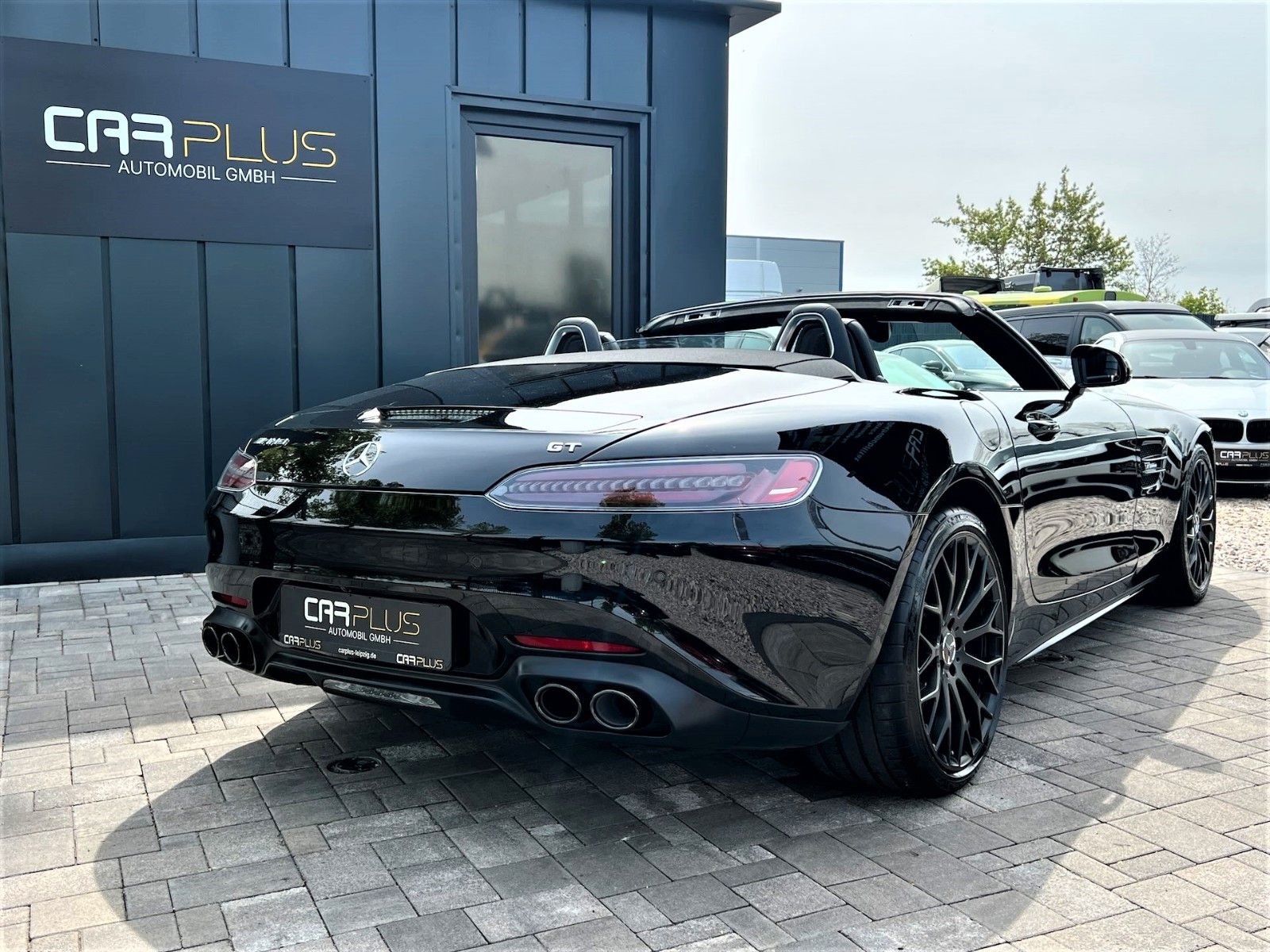 Fahrzeugabbildung Mercedes-Benz AMG GT Roadster Night Edition PERFORMANCE Carbon