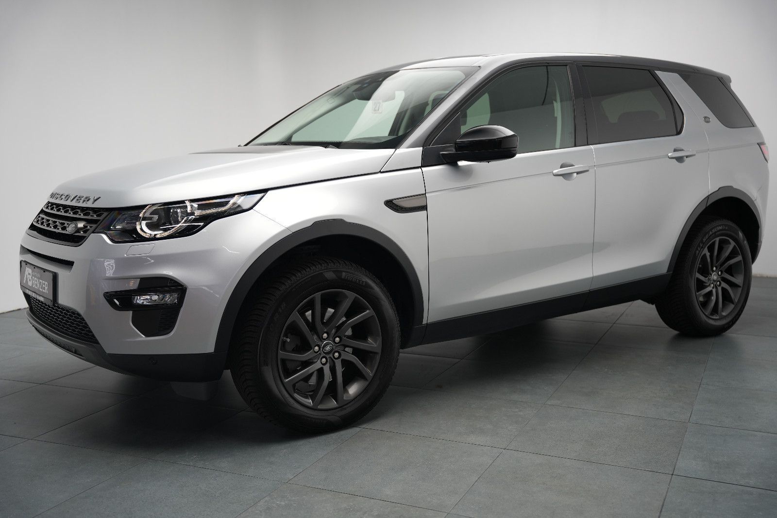 Fahrzeugabbildung Land Rover Discovery Sport SE AWD *Kamera*Navi*SHZ