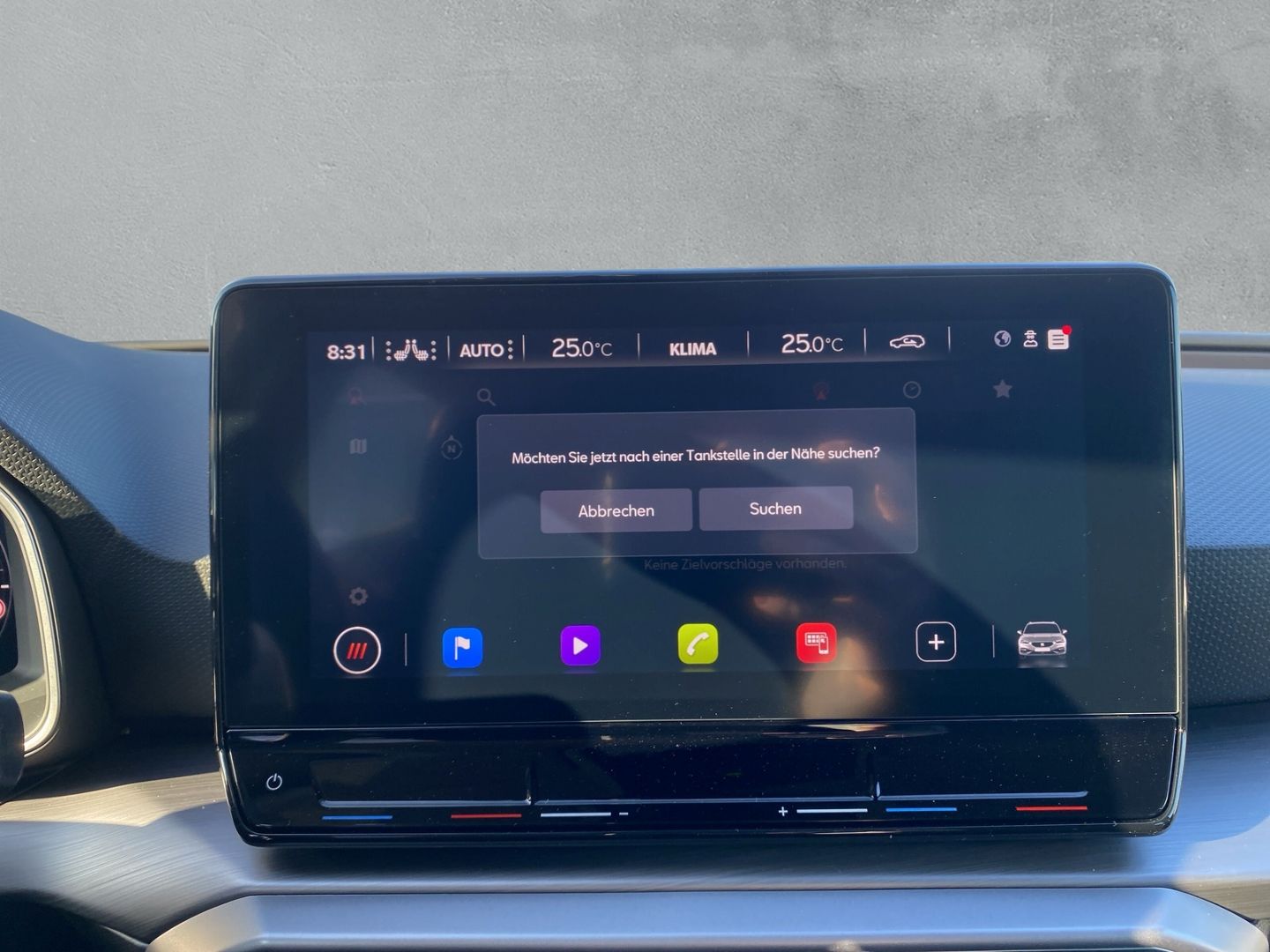 Fahrzeugabbildung SEAT Leon Sportstourer FR 2.0 TDI EU6d Navi Digitales