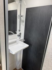 HYMER ERIBA HYMERCAR Grand Canyon S 700 4x4 Autarkie AHK Clesana