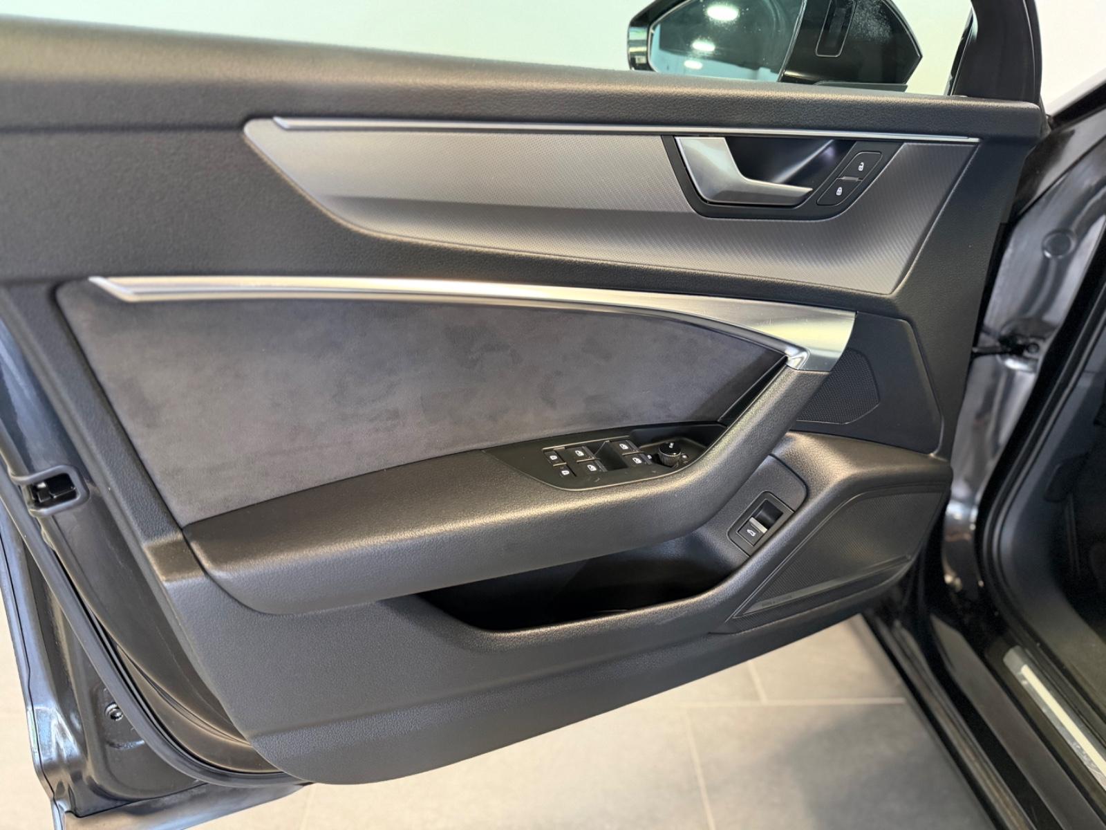 Audi A6 Avant 45TDI quat*sport*B&O*360*Side*Pano*ACC*