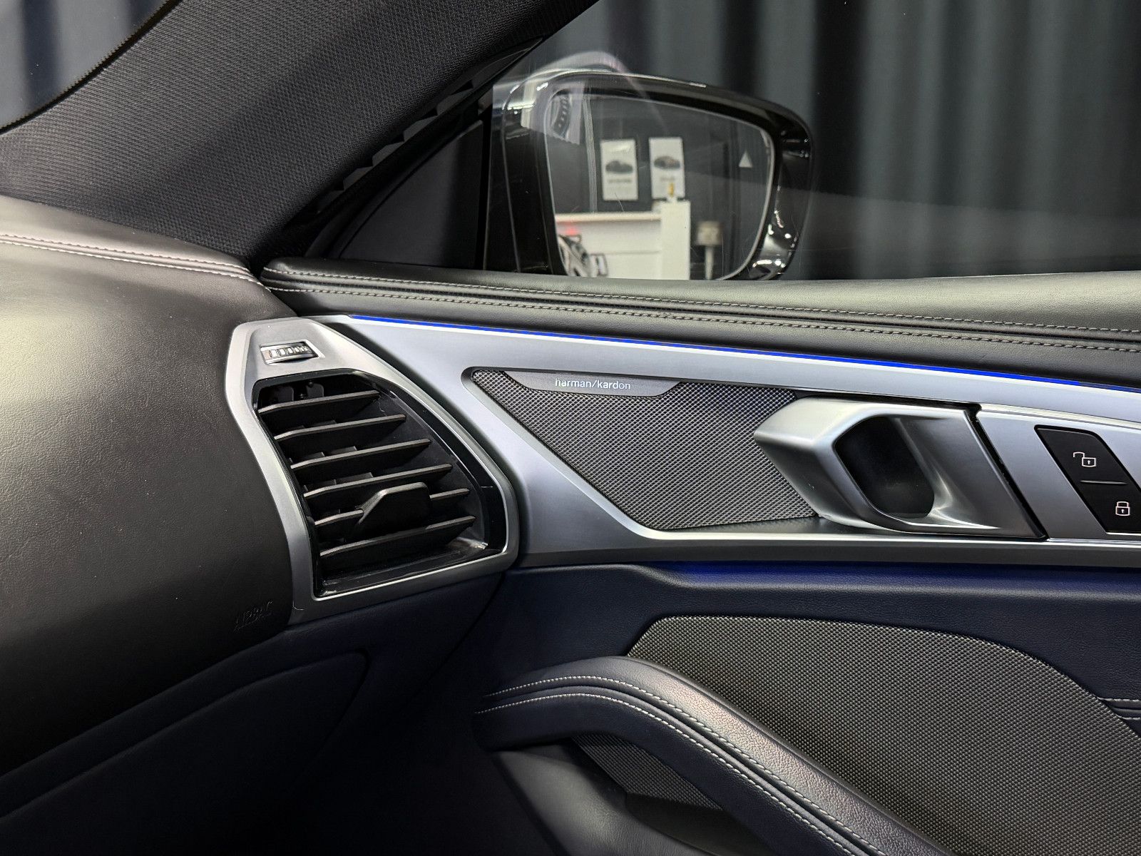 Fahrzeugabbildung BMW 840i xDrive M Sport|INDIVIDUAL|LASER|360|HUD