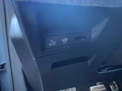 Foto Nummer 17: PEUGEOT 5008