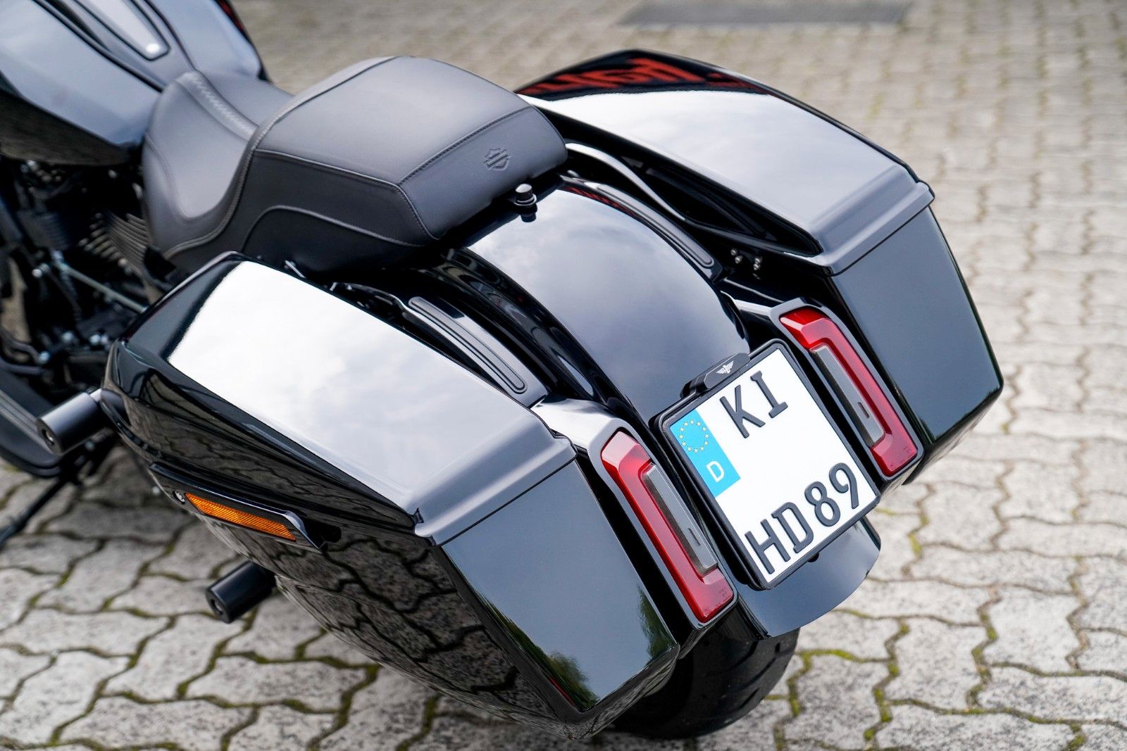 Fahrzeugabbildung Harley-Davidson Road Glide FLTRX 117 Cui - Zard Rick´s Lenker -