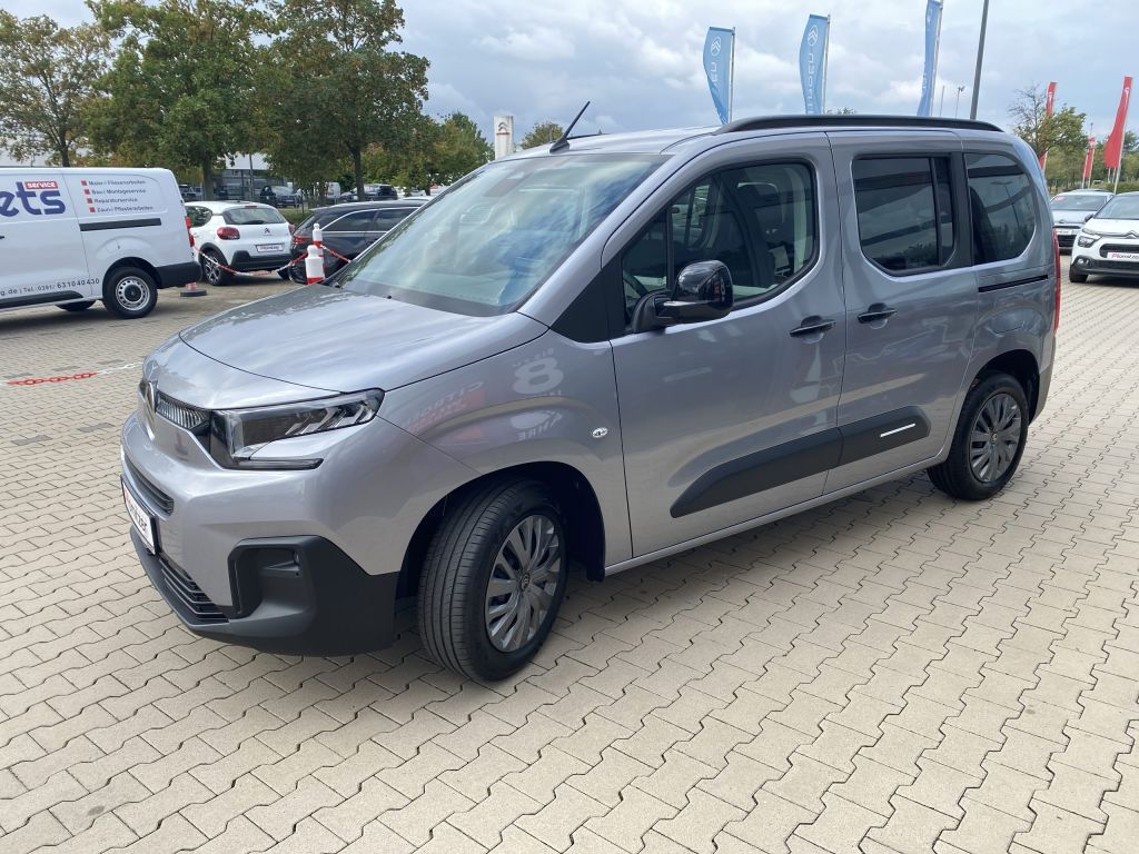 Fahrzeugabbildung Citroën Berlingo M Benzin 110 PLUS *Sitzh.*Rückfahrkam*