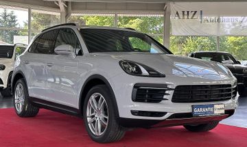 Porsche Cayenne - 1