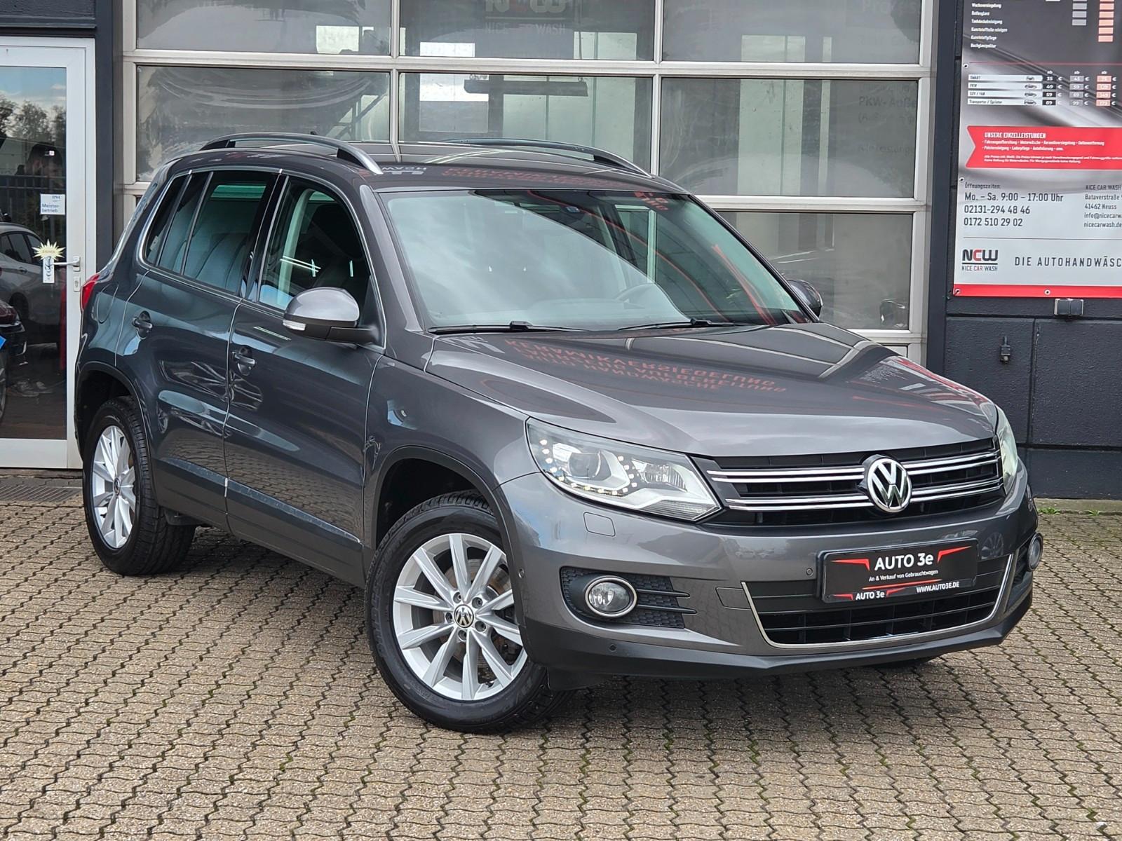 Volkswagen Tiguan Sport & Style BMT Navi Xenon PDC...