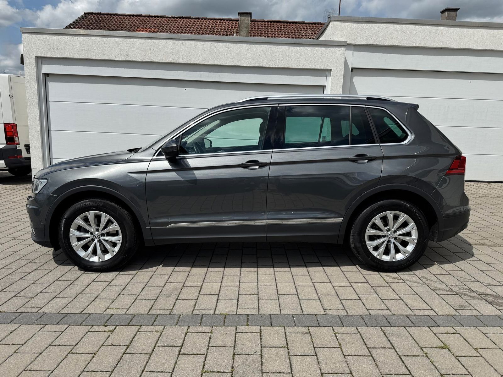 Volkswagen Tiguan Comfortline 1.5 TSI OPF NAVI+KAMERA+LED.. foto 8