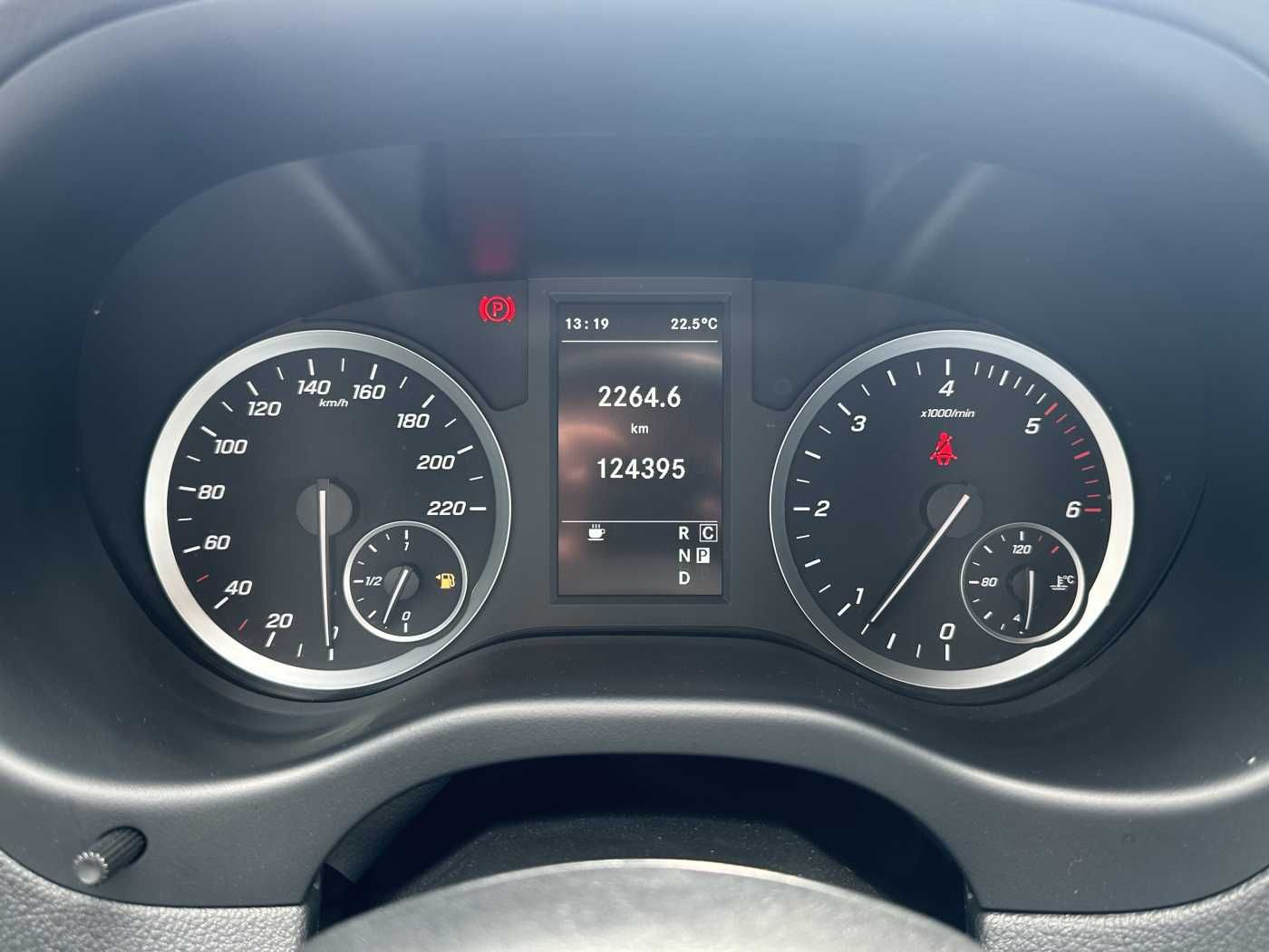 Fahrzeugabbildung Mercedes-Benz Vito 114 CDI Tourer 9G Klima Audio40 Extralang