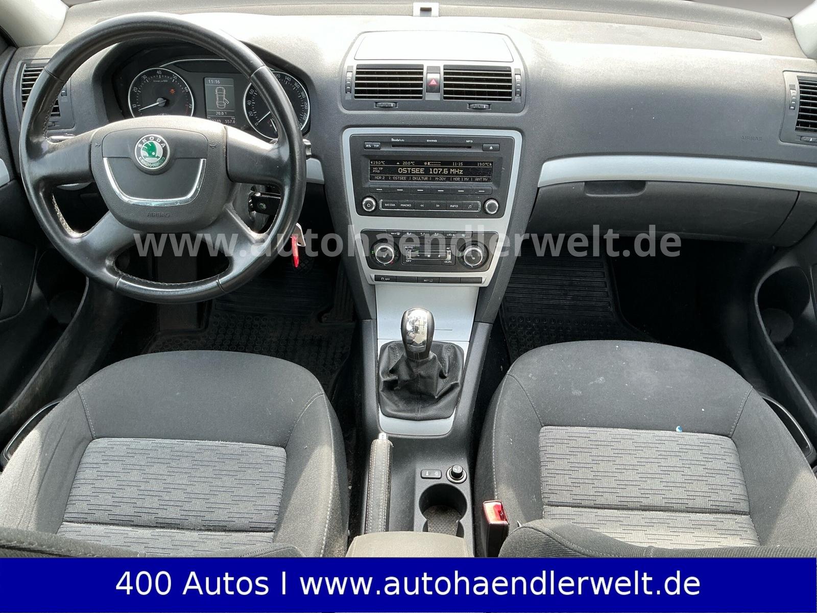 Skoda Octavia 2010 — photo 11