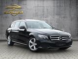 Mercedes-Benz E 200 T-Modell*Navi*LED*Avangarde*AHK*Ambiente* - Mercedes-Benz: Avangarde