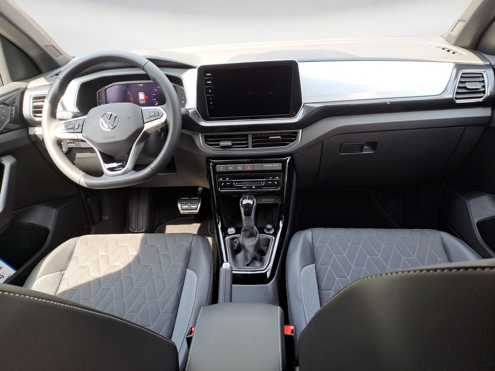 Volkswagen T-Cross - Bild 11