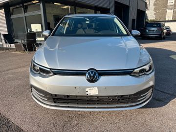 Volkswagen Golf - 2