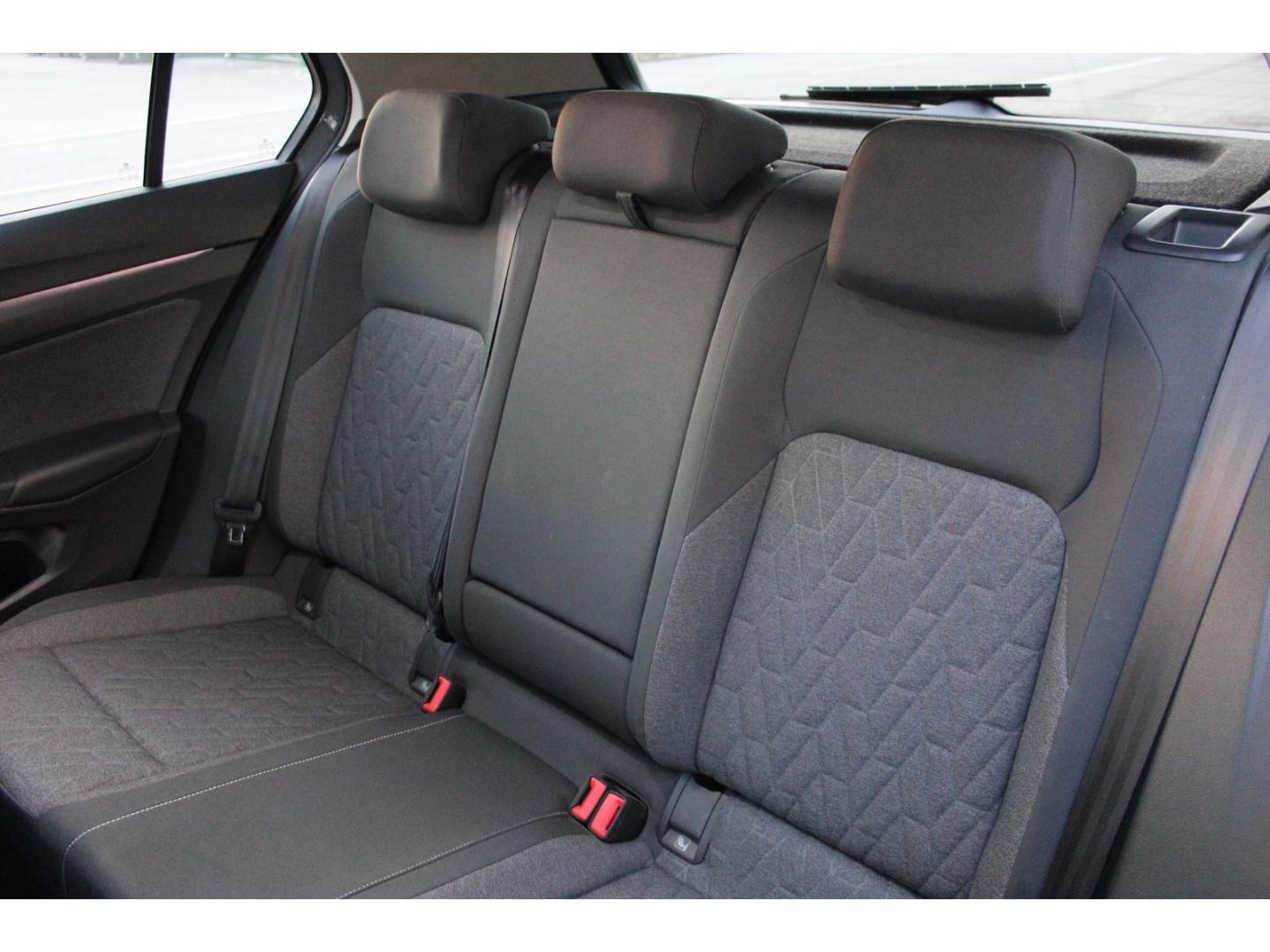 Volkswagen Golf 8 1.5 TSI Move KAMERA NAVI LED ACC SHZ GRA, миниатюра 20