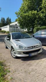 Peugeot 206CC 110PS 1.6l TÜV 1 Jahr - Peugeot 206 Cabrio Ps mit Benzin-Antrieb