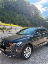 Volkswagen VW T-Roc 1.5 TSI DSG Sport - Volkswagen T-Roc mit Benzin-Antrieb: Kleinwagen
