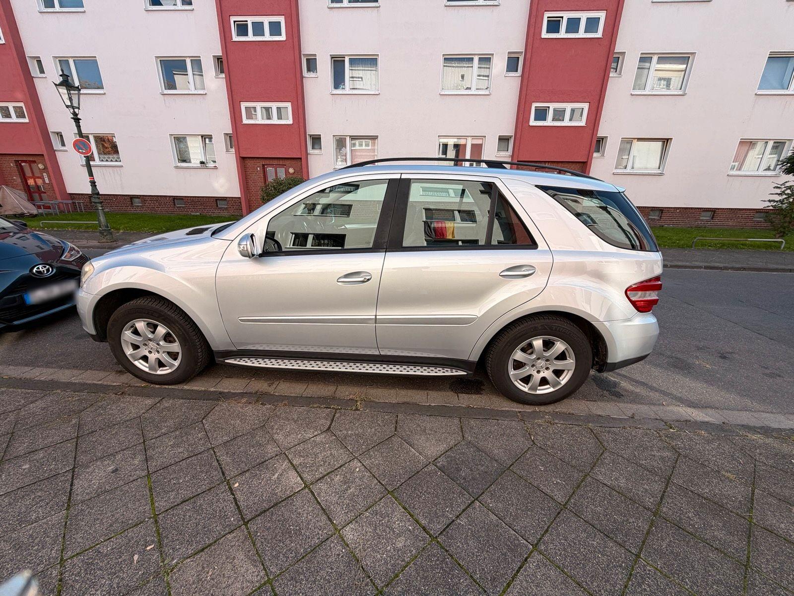 Mercedes-Benz ML280 2006 — photo 11