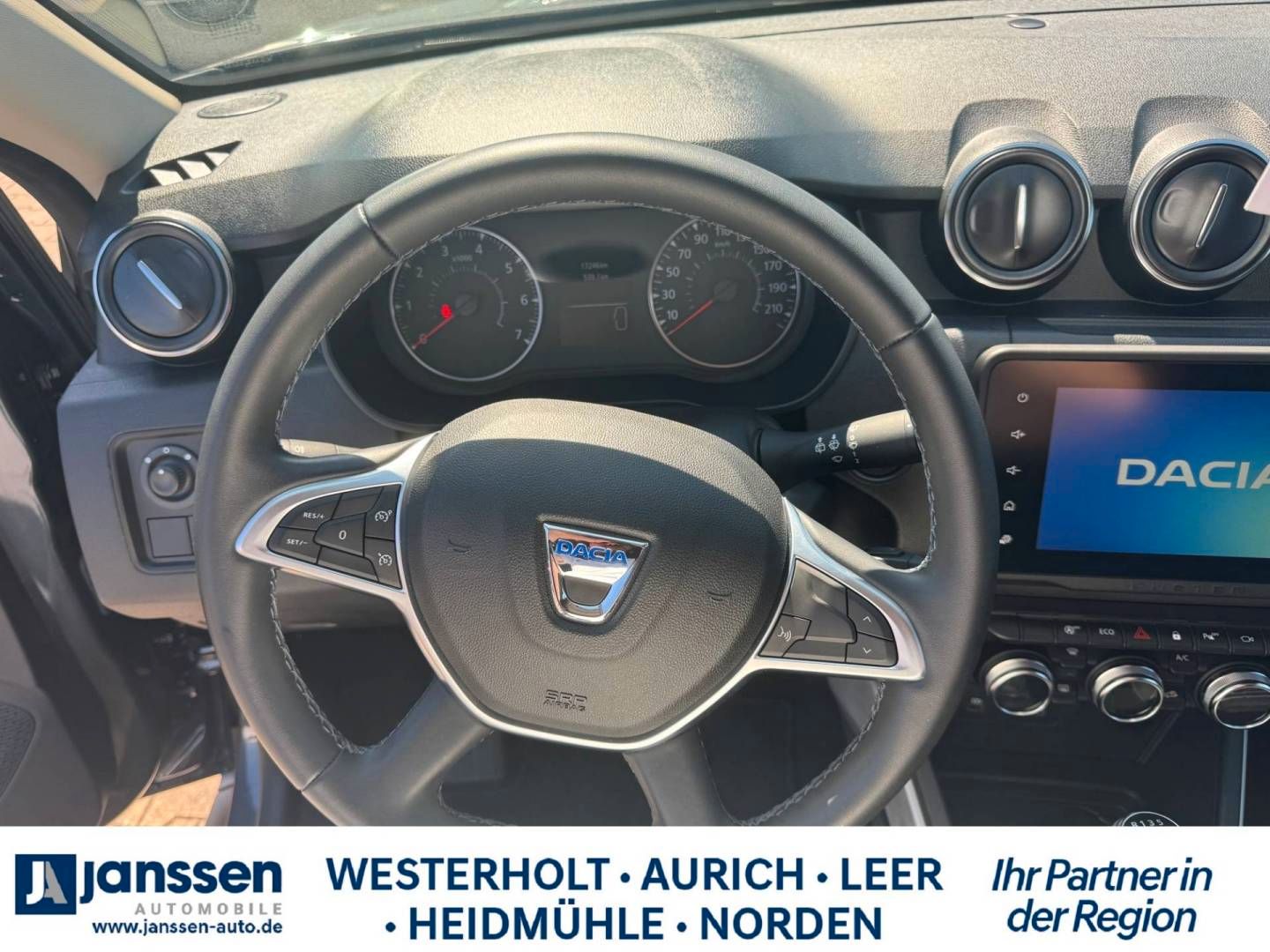 Fahrzeugabbildung Dacia DUSTER Prestige+