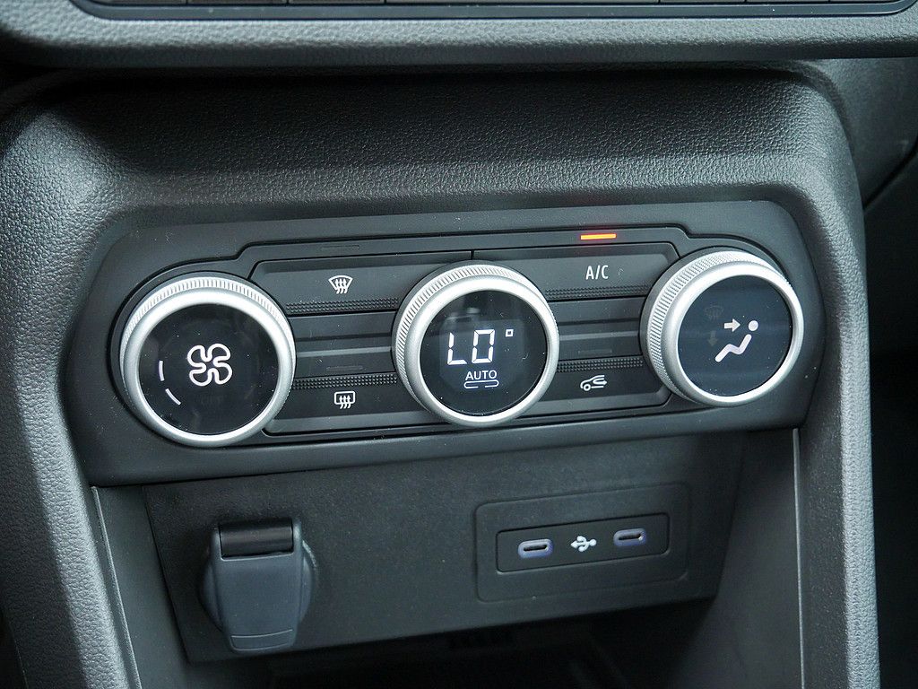 Fahrzeugabbildung Dacia Sandero Journey TCe 100 FACELIFT 2026