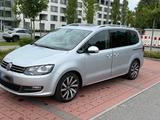 Volkswagen VW Sharan 2.0 TDI - VW Sharan Gebrauchtwagen in München