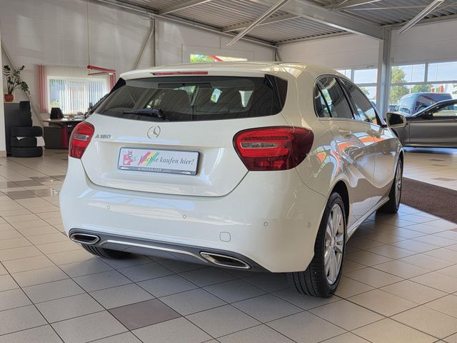 MERCEDES-BENZ A 180 — Foto 7