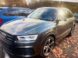 Audi Q3 sport quattro/DSG/Panorama/LED/Navi/ - Audi Q3 mit Anhängerkupplung