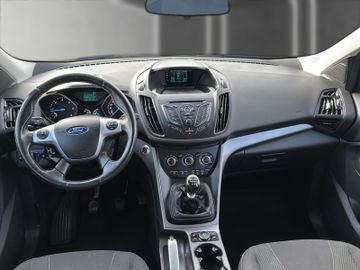Ford Kuga - 12