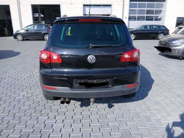 Volkswagen Tiguan - 3