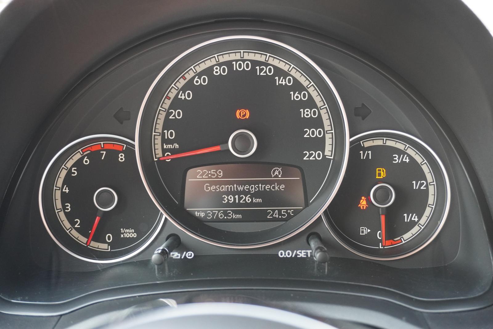 Volkswagen up! 1.0 TSI GTI AAC KAMERA SHZ TEMP 1.HAND