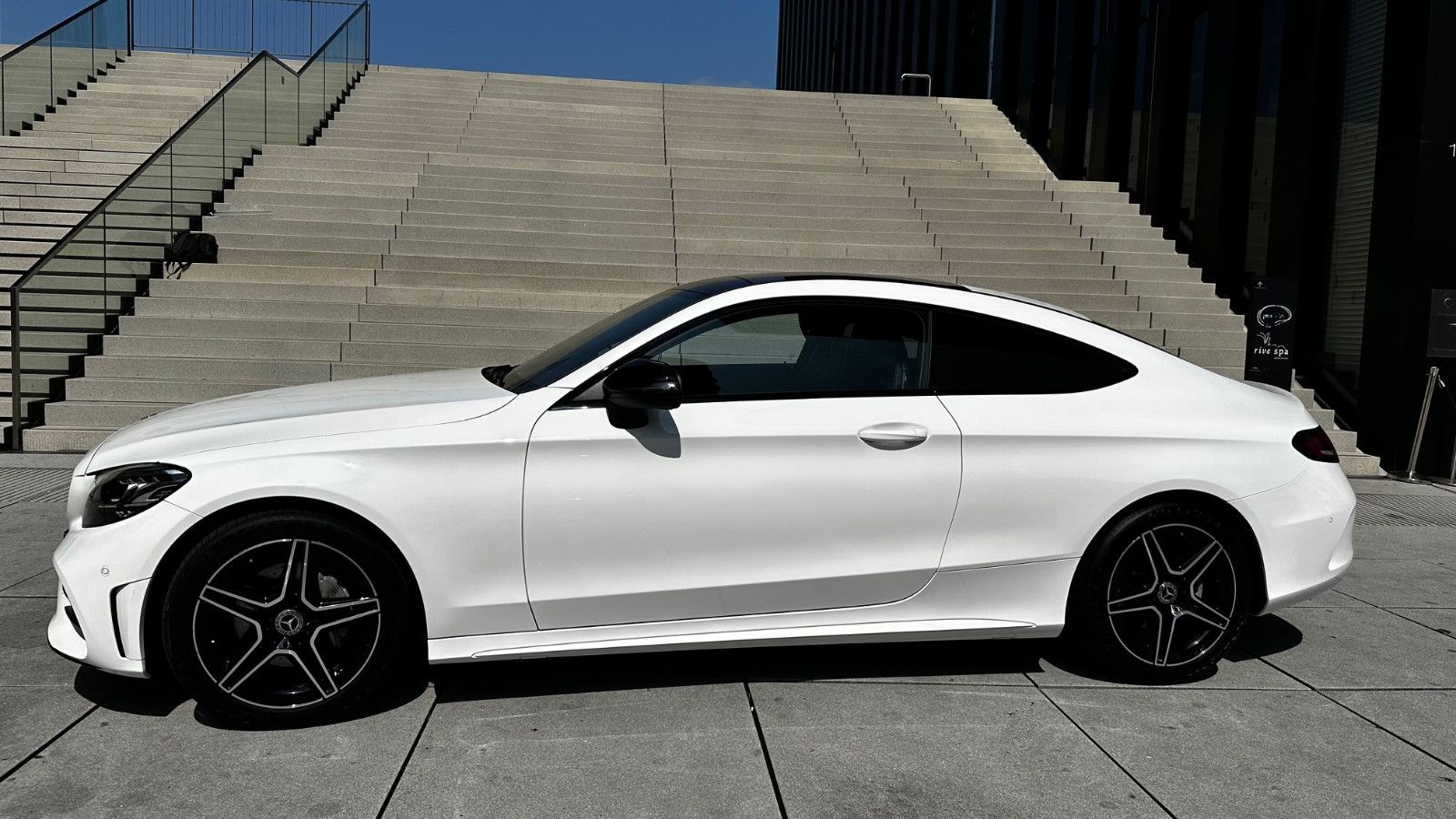 MERCEDES-BENZ C 180 Autom. -Coupe AMG Line, top